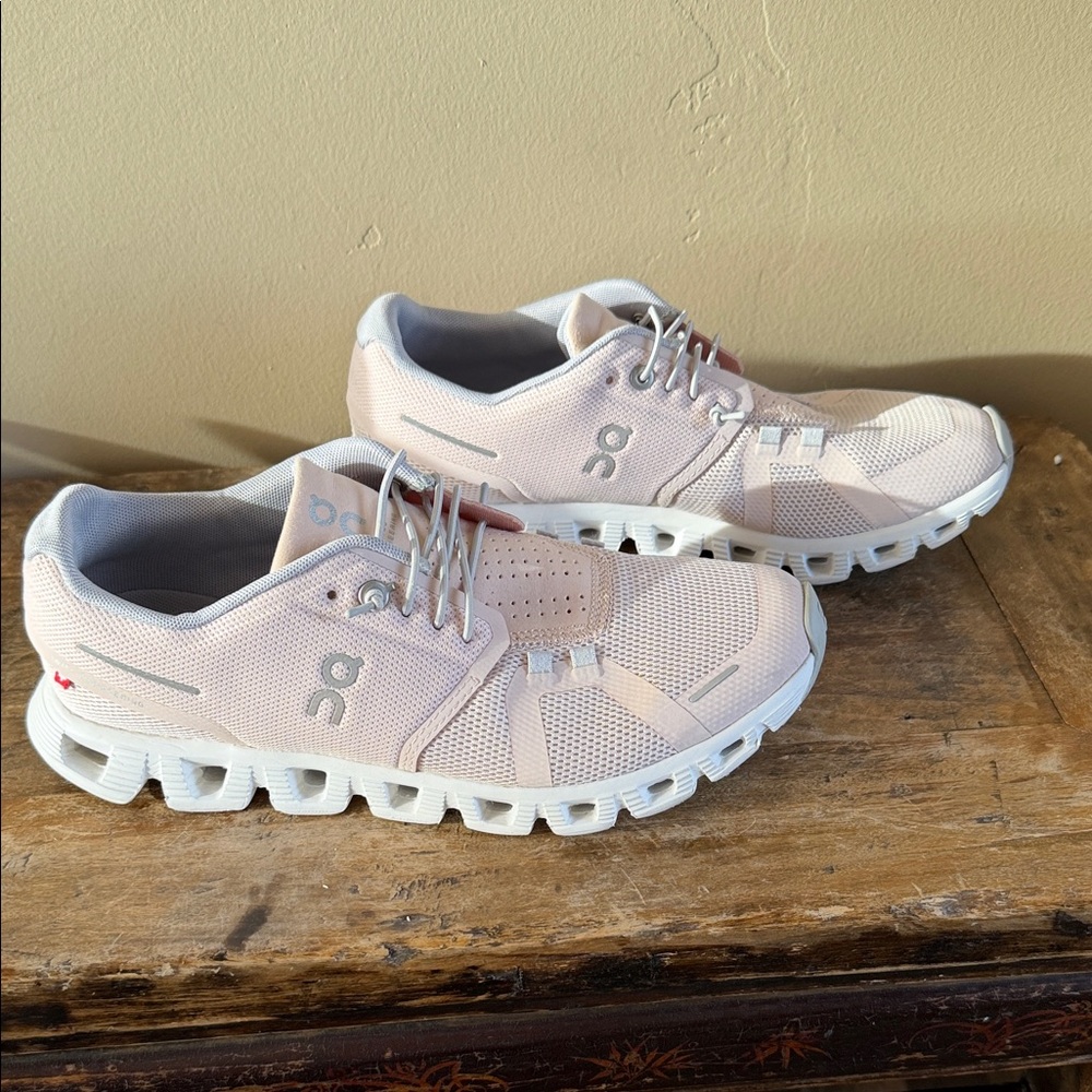 On Running Women's Pink Cloud-Style Running Sneakers - Picture 3 of 7